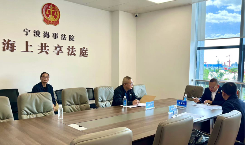 里“枫”景别样红不朽情缘“浙”(图1)
